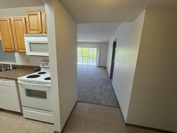 Property Photo: 450 NW 20th Street 315 FL 33431