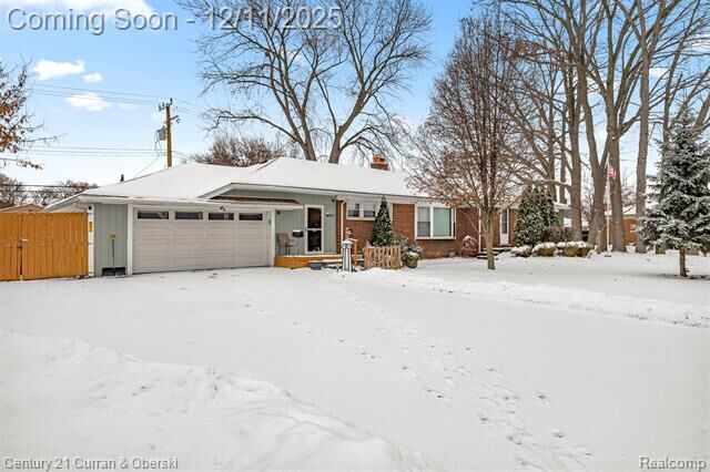 Property Photo: 17271 Hamilton Avenue MI 48101