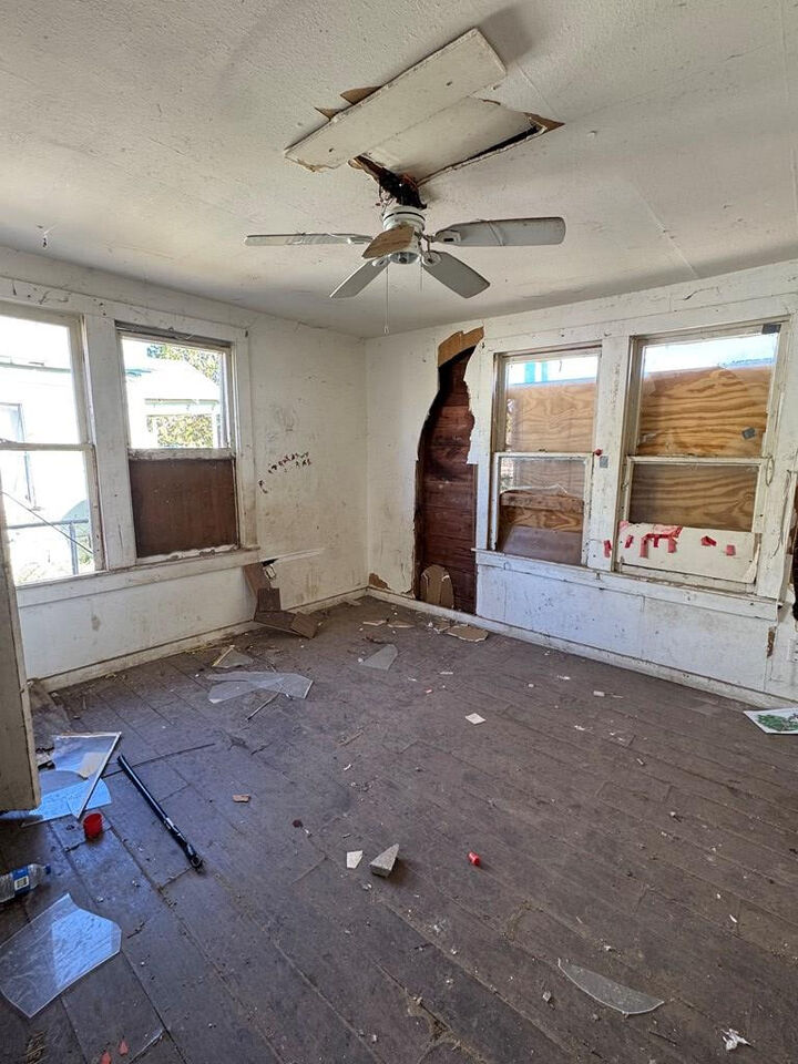 Property Photo:  224 W 13th Street  TX 76903 