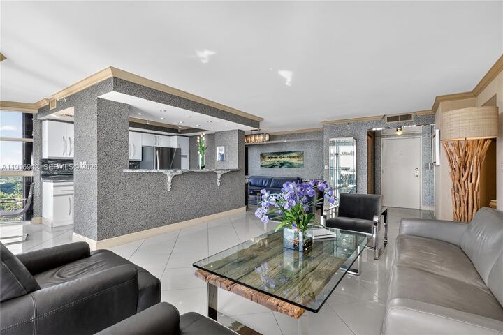 Property Photo:  4000 Towerside Ter 1612  FL 33138 