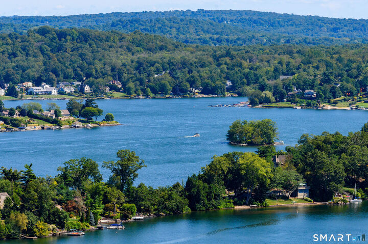 3 Spring Wood Lane  New Fairfield CT 06812 photo