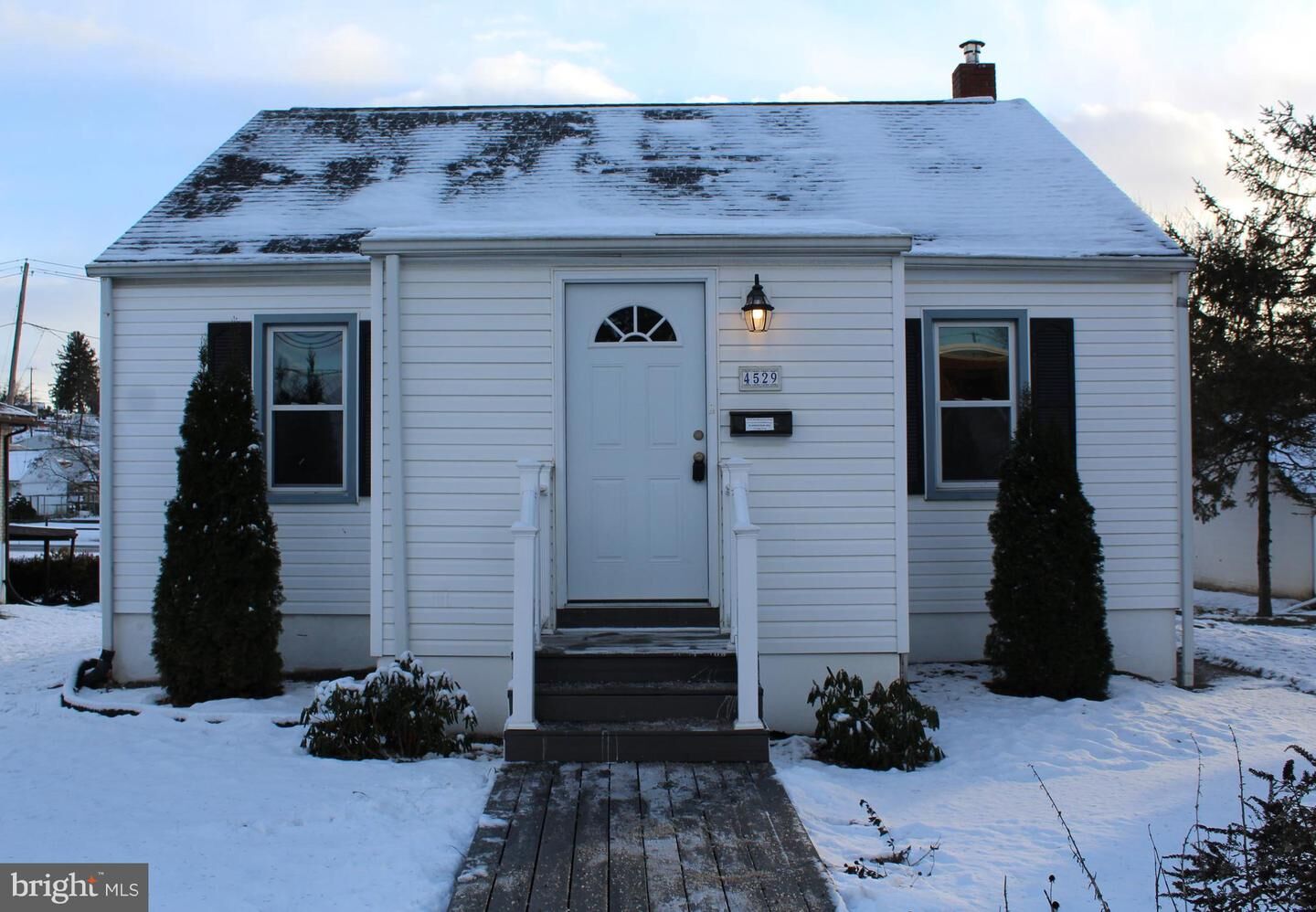 Property Photo: 4529 Devonshire Road PA 17109