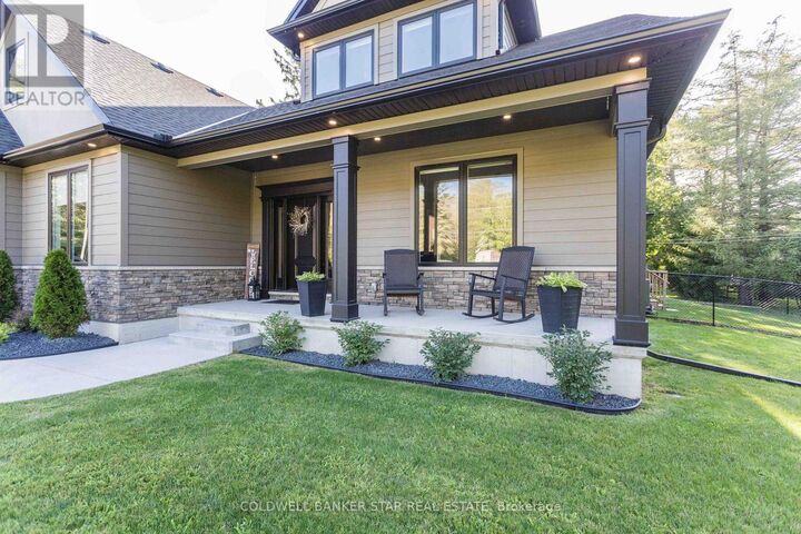 Property Photo: 8037 Springwater Road ON N5H 2R4