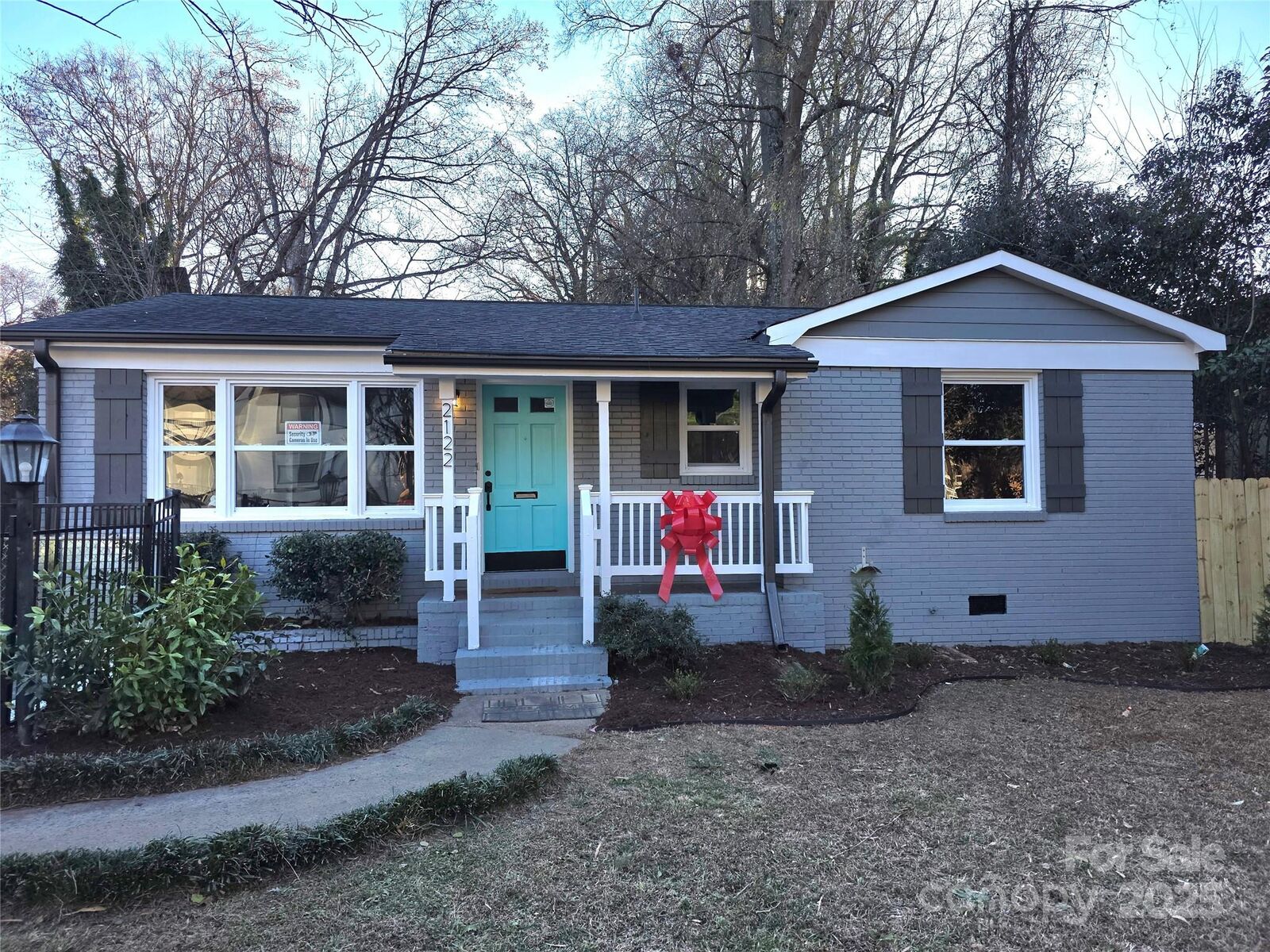 Property Photo: 2122 Kilborne Drive NC 28205