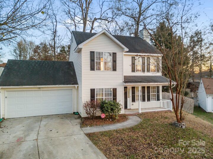 Property Photo:  1561 Forest Glen Lane  NC 28081 