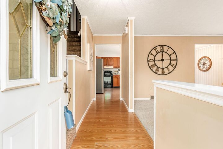 Property Photo: 5112 Rosebud Court OH 43230