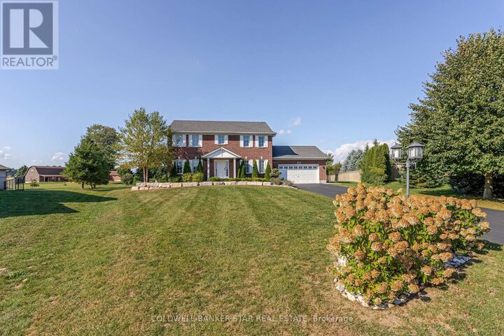 Photo de la propriété: 5229 Wales Crescent ON N5H 2R2