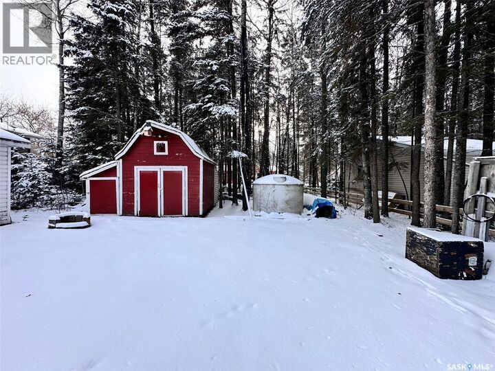 Property Photo:  214 Tyndall Place  SK S0J 0L0 