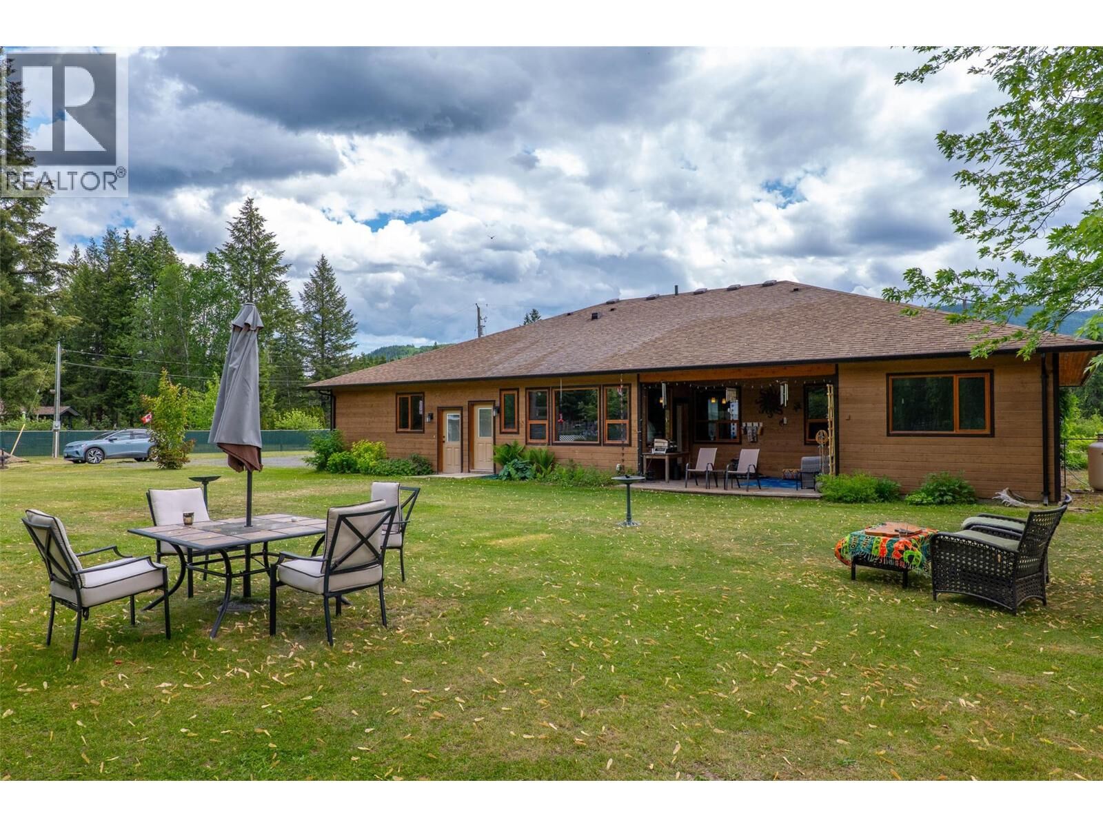 Property Photo: 337 Sunshine Valley Road BC V0E 1N2