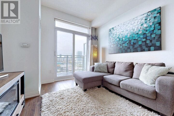 Property Photo:  55 Ann O'Reilly Road 1709  ON M2J 0E1 