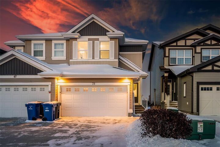 Property Photo:  71 Phoenix Way  MB R2V 5B4 