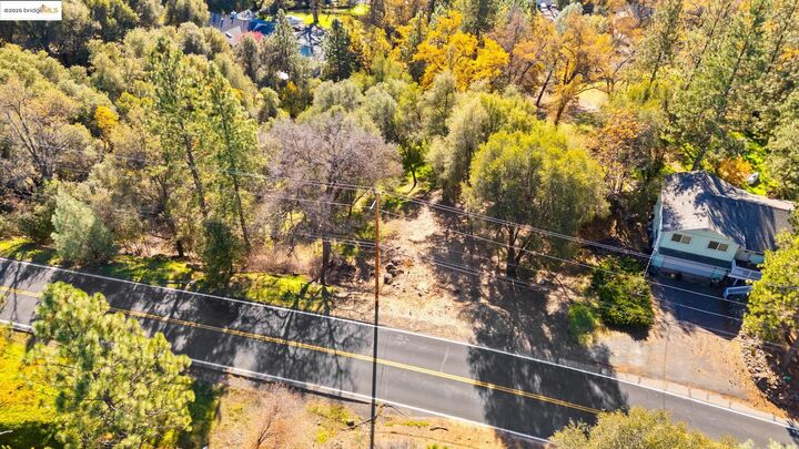 Property Photo: 19795 Ferretti Rd CA 95321