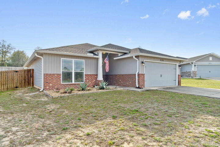 Property Photo:  229 Croft Circle  FL 32536 