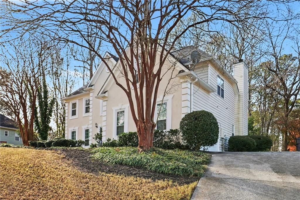 Property Photo: 231 Sunset Hills Drive GA 30071