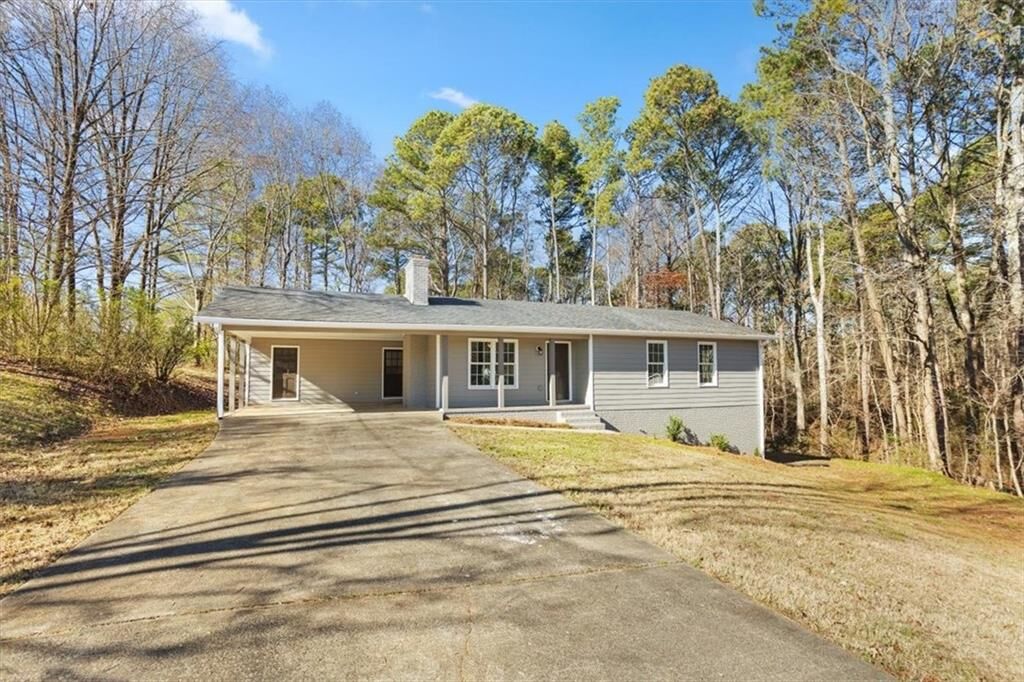 Property Photo:  173 Sharon Drive  GA 30115 