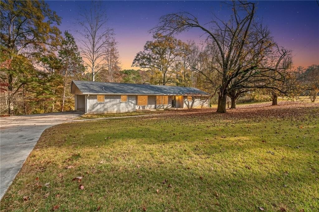 Property Photo:  3150 Stonewall Tell Road  GA 30349 