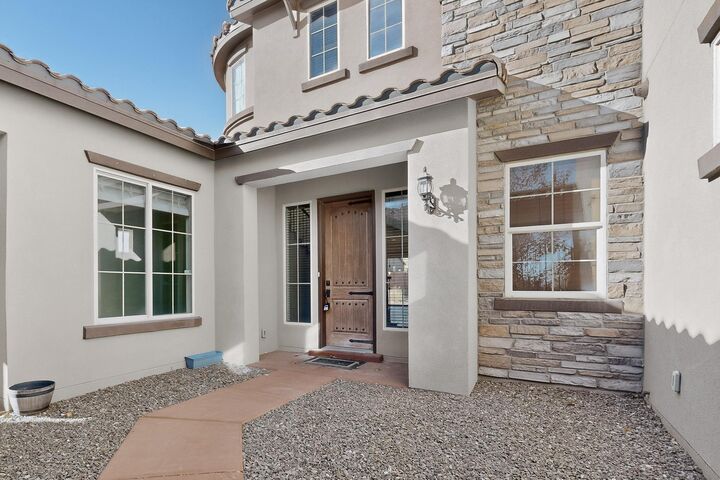 Property Photo:  612 Sierra Verde Way NE  NM 87124 