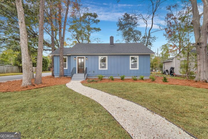 Property Photo:  402 E 57th Street  GA 31405 