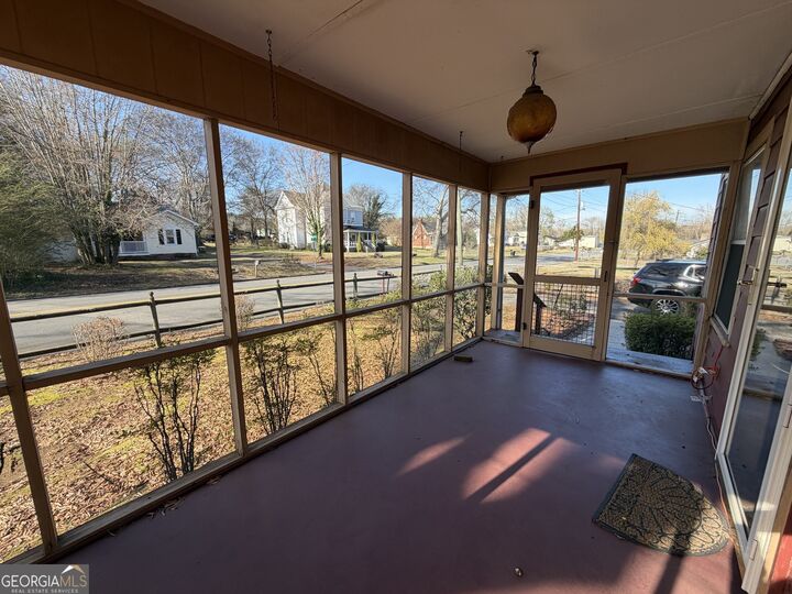 Property Photo:  421 Cedar Avenue SW  GA 30161 