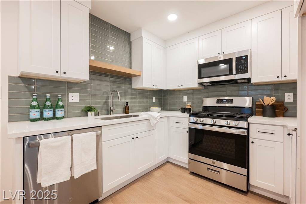 Property Photo: 551 National Street NV 89015