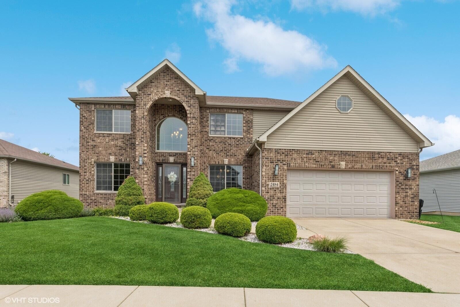 Property Photo: 2484 W 85th Lane IN 46410