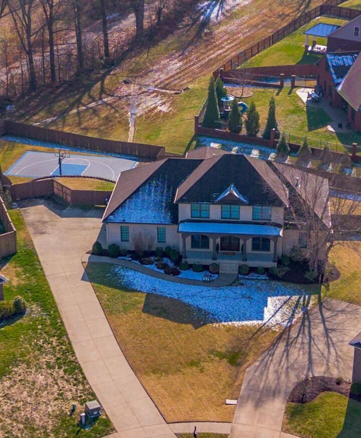 Property Photo: 3124 Forest Edge Cove KY 42303