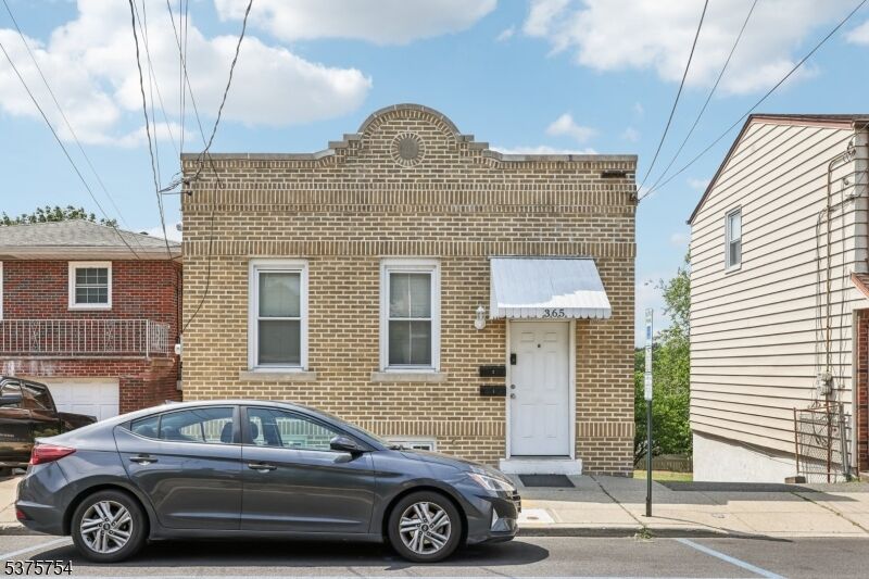 Property Photo:  363 Macarthur Ave  NJ 07026 