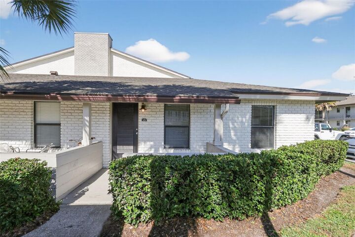 Property Photo:  3050 Plaza Terrace Drive 3050  FL 32803 