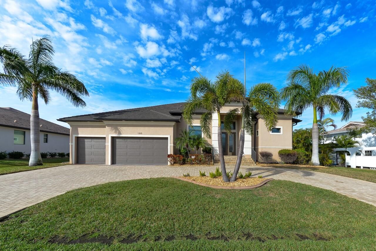 Property Photo: 185 Colony Point Dr. FL 33950