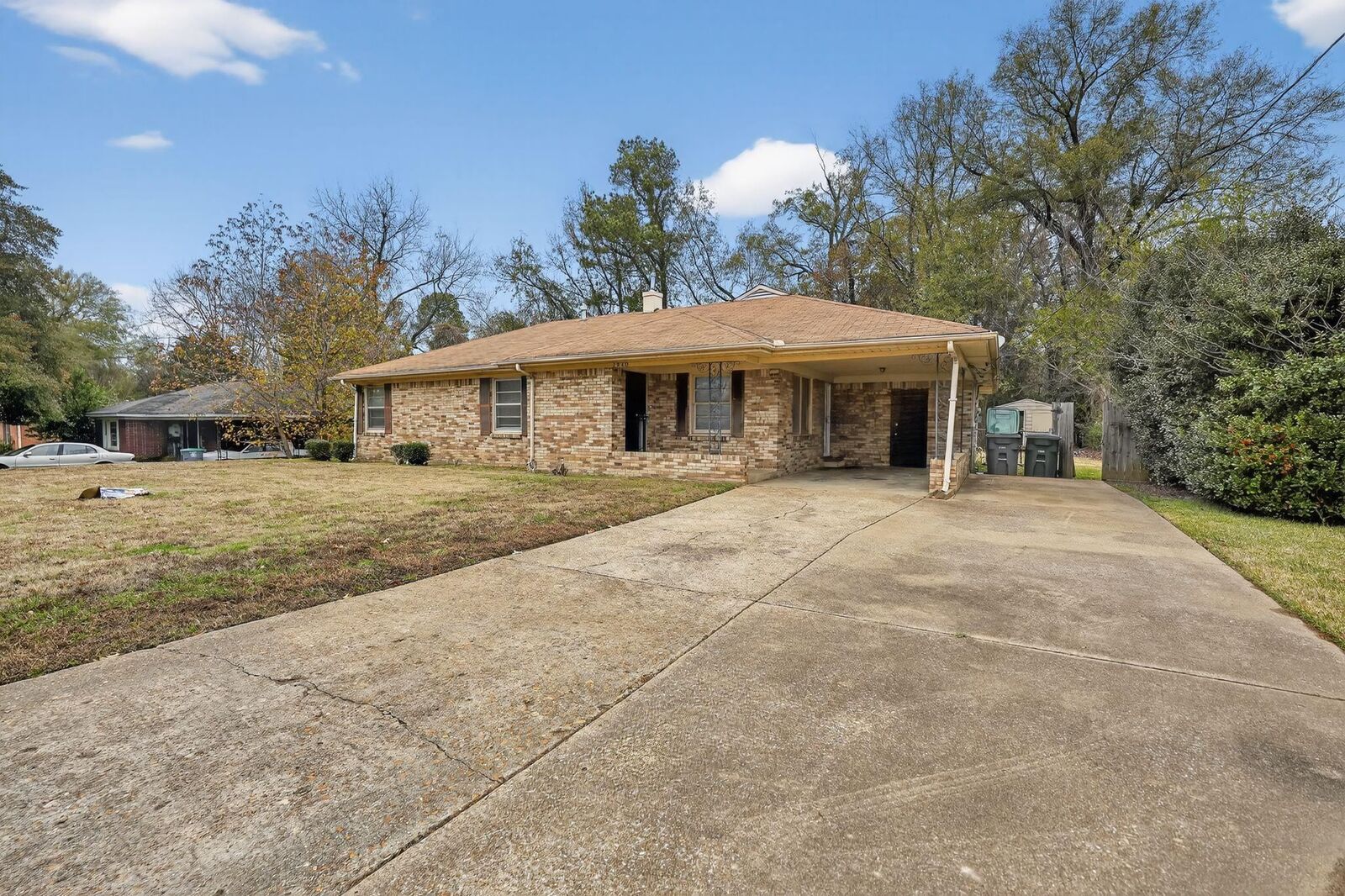Property Photo: 1940 Driftwood Ave TN 38127