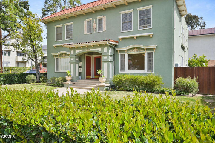 Property Photo: 588 S Mentor Avenue B CA 91106