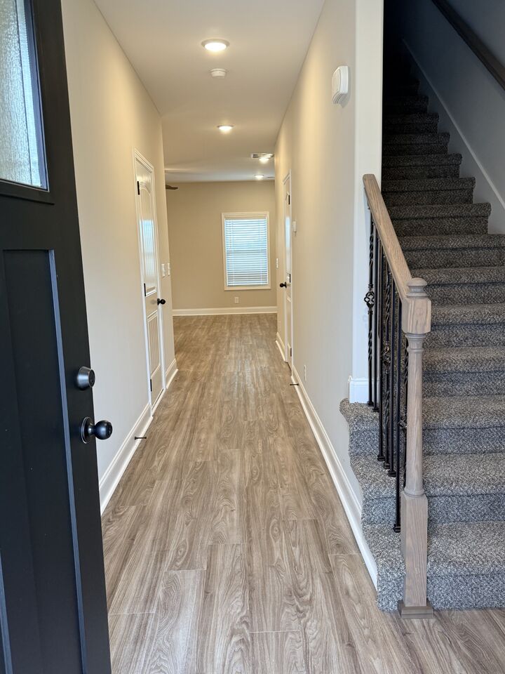 Property Photo:  218 W Fallow Ct  TN 37040 