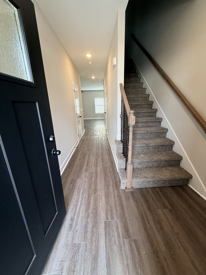 Property Photo:  216 W Fallow Ct  TN 37040 