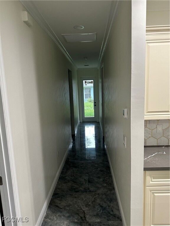 Property Photo: 1785 Glenway Court FL 33916