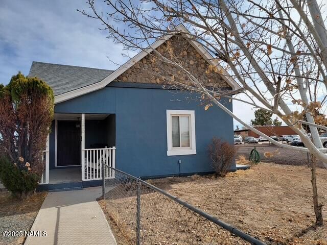 Property Photo: 1200 N Apache Avenue AZ 86047