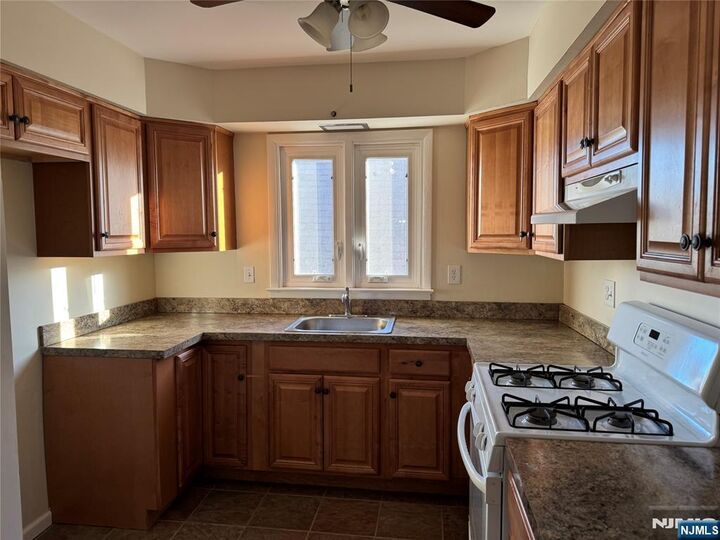 Property Photo:  101 Halstead Avenue  NJ 07057 