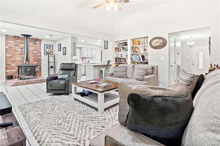 Property Photo:  61 Parlange Drive  LA 70047 