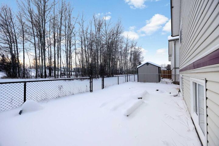 Property Photo: 153 Leitner Gate AB T9K 2M4