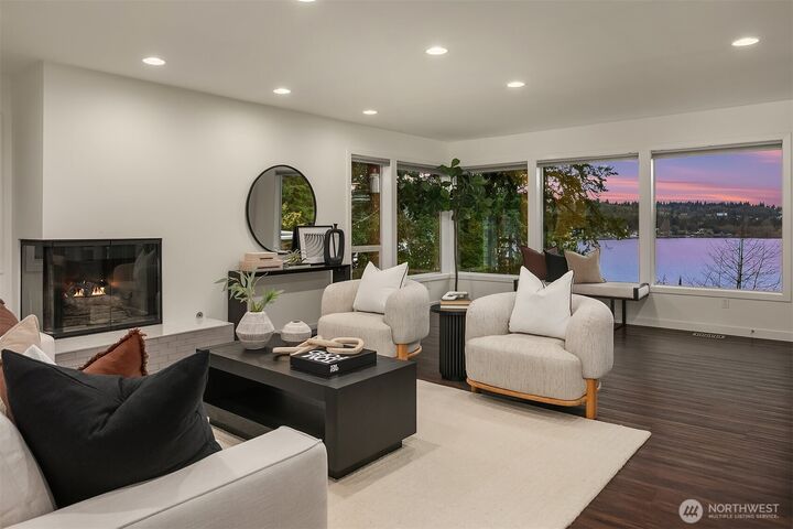 Property Photo: 10001 SE 25th Street WA 98004