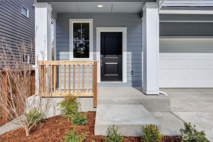 Property Photo: 252 NE Shadowhawk Lane WA 98311