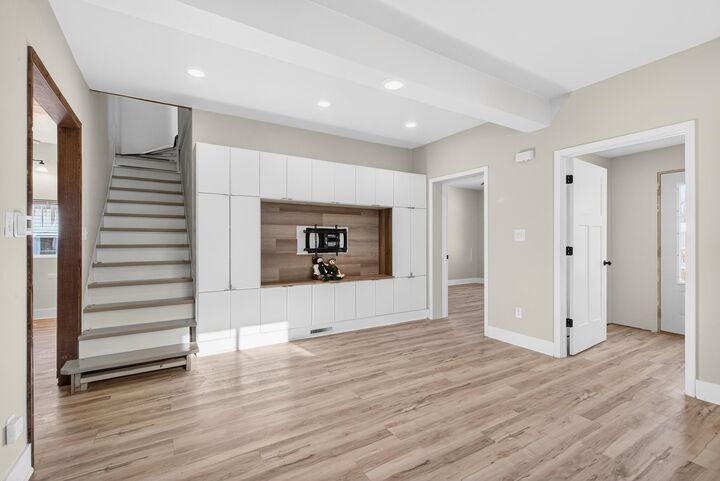 Property Photo:  394 S Park Avenue  WI 54935 