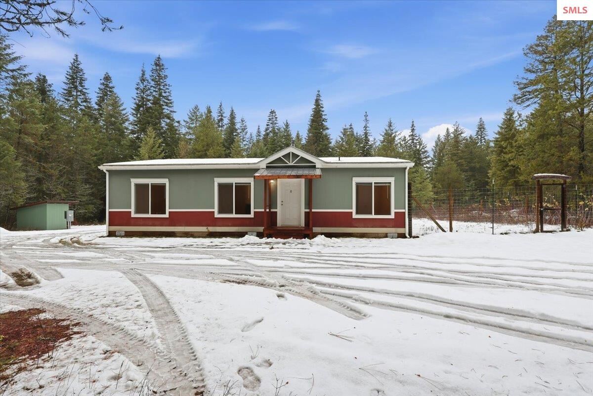 Property Photo:  254 Lions Rd  ID 83856 