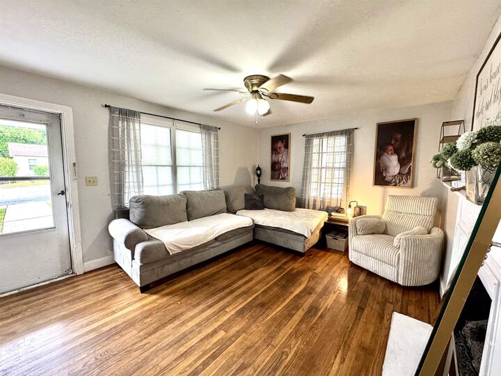 Property Photo: 412 E Montgomery Street SC 29340