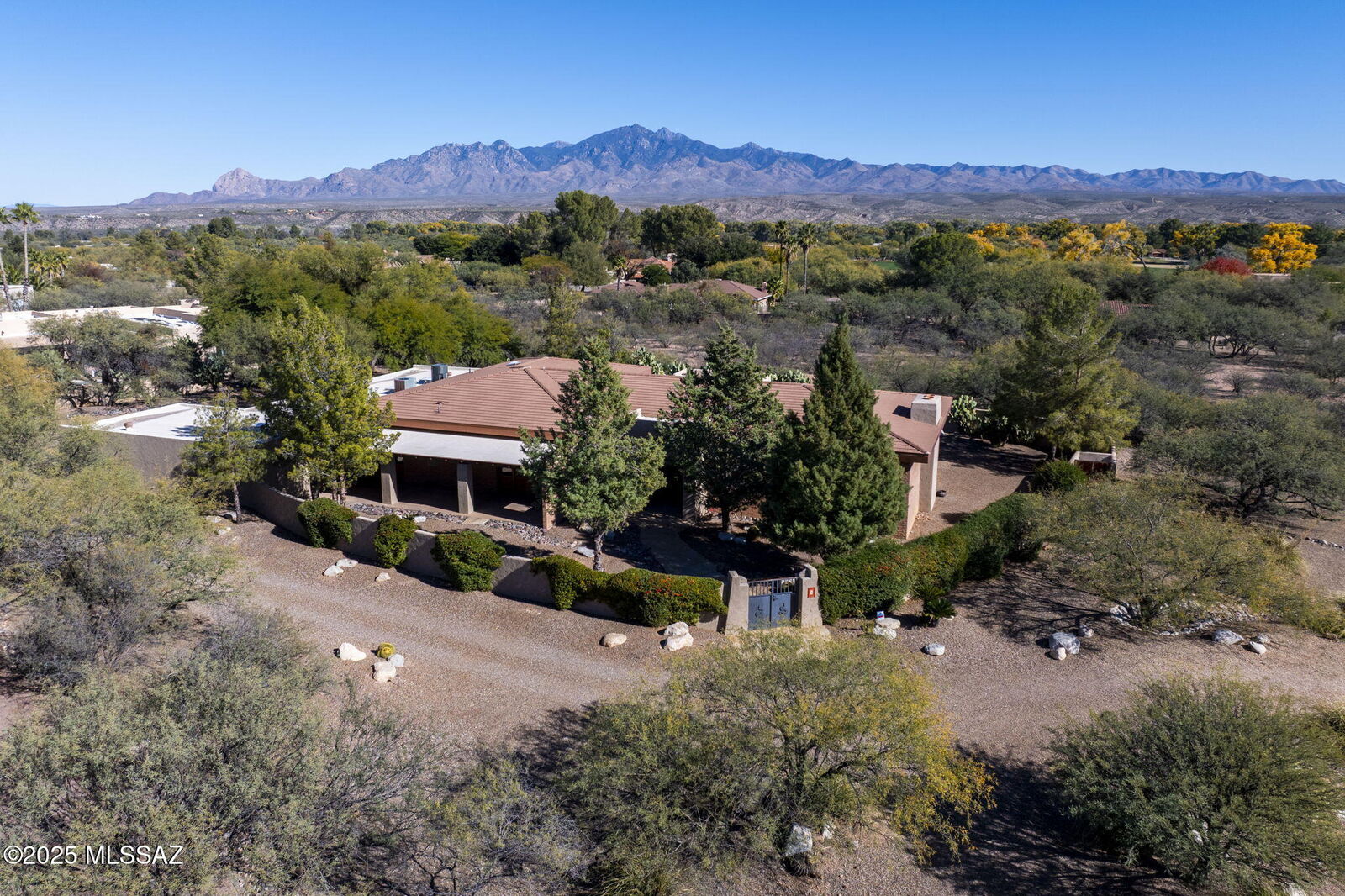 Property Photo:  8 Avenida Gutierrez  AZ 85640 