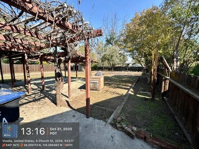 Property Photo:  2244 S Church Street  CA 93277 