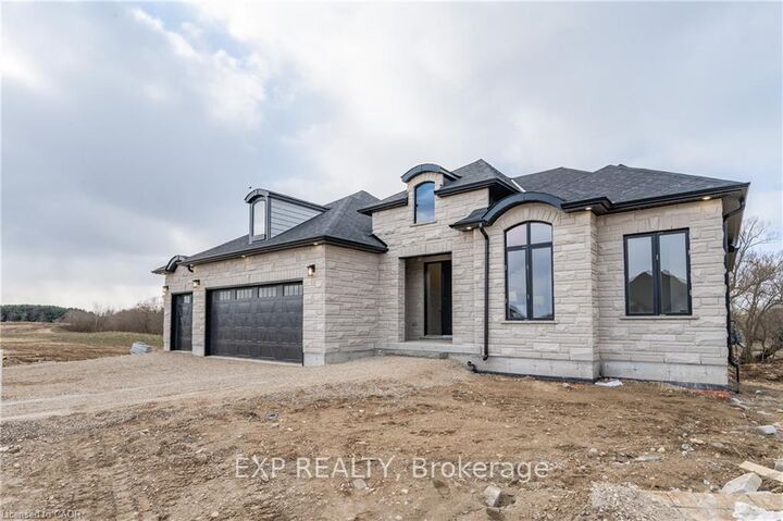 Property Photo: 1050 Walton Avenue ON N4W 3S2