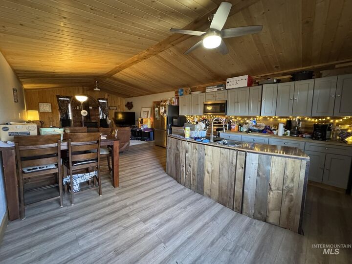 Property Photo: 40238 SR 129 WA 99401