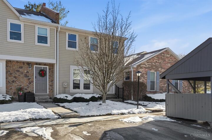 Property Photo:  1012 Stratford Court  OH 45140 