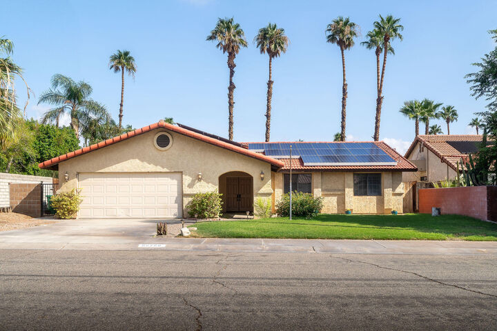 Property Photo:  68750 Fortuna Road  CA 92234 