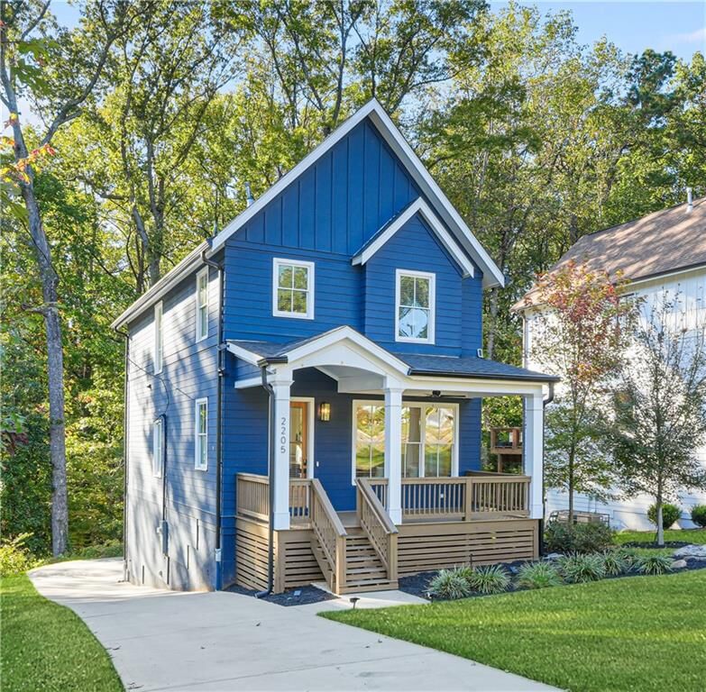 Property Photo:  2205 Meador Avenue SE  GA 30315 